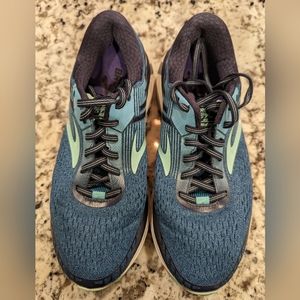 Brooks Adrenaline GTS 18